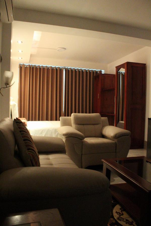 D'Milez Hotel Puerto Maldonado Exterior photo