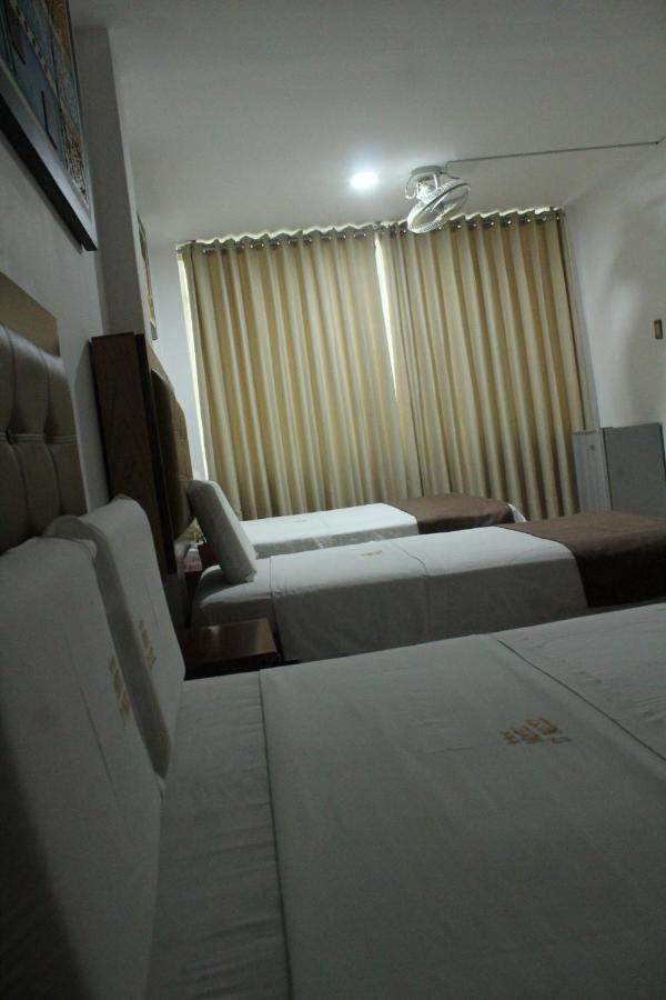 D'Milez Hotel Puerto Maldonado Exterior photo