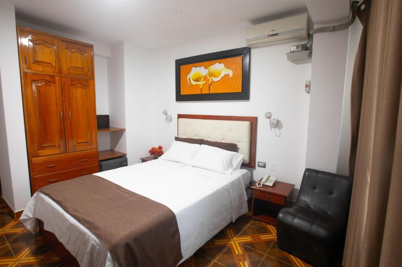 D'Milez Hotel Puerto Maldonado Exterior photo